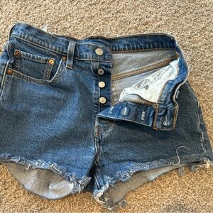 Levi’s 501 Jean shorts size 28
